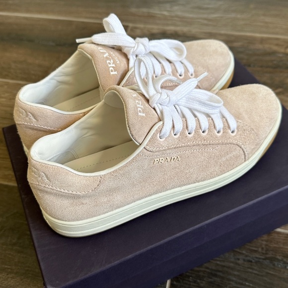 Like New Prada Suede Sneakers in Soft Pink - Women’s Size 37 (US 7) 💕 - Picture 4 of 7